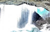 Ecco come si presenta ai nostri occhi la cascata, il simbolo del nostro paese, in queste fredde giornate...una magia unica! 